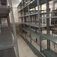 قفسه پیچ و مهره ای