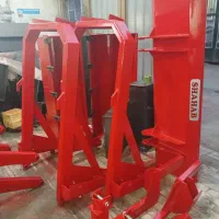 بیل لودر ی تراکتور