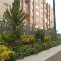 آپارتمان ۱۱۰ متری / نوساز / طلائیه