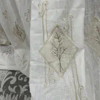 پرده سلطنتی با یالان