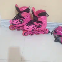 کفش کلاه زانوبندودستبندوشلوارک اسکیت