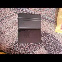 تبلت مدل tabA هست اینچ رمش دو حافظه 32 نو نو