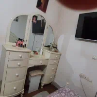 تخت خواب دونفره چوبی سالم در حد نو