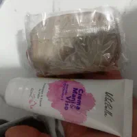 صابون کربن روشن کنندی و کرم لایه بردار