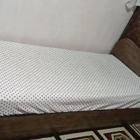تخت خواب نو جوان|تخت و سرویس خواب|شیراز, نصر|دیوار