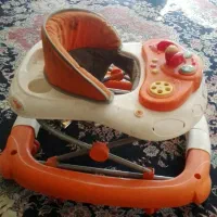 گهواره به همراه روروئک کودک|اسباب و اثاث بچه|شیراز, اصلاحنژاد|دیوار