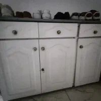 کابینت. 3در سالم با قفلهای سالم