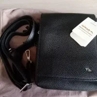 کیف|کیف، کفش، کمربند|زنجان, |دیوار