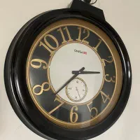 ساعت دیواری