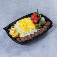 به یک آشپز ماهر نیازمندیم