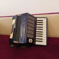 آکاردیون|پیانو، کیبورد، آکاردئون|تبریز, |دیوار