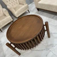 میز گرد نراد