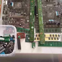 بورد سوخته و ای سی و خازن مخصوص استخراج طلا و نقره