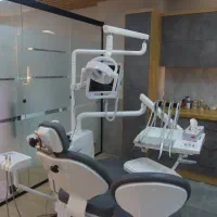 استخدام دستیار دندانپزشک در دوشیفت چرخشی