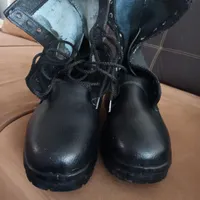 پوتین سایز۴۳