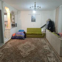 آپارتمان طبقه اول ۹۰متری