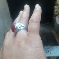 انگشتر نقره.  کلوخه