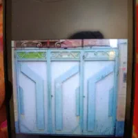 درب  ماشین رو سنگین و محکم