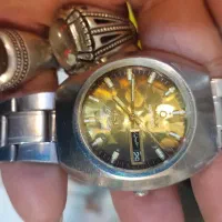 کلکسیونی عتیقه|کلکسیون اشیاء عتیقه|شهرکرد, |دیوار