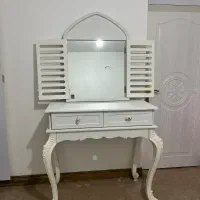 آینه و کنسول