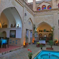 استخدام در هتل