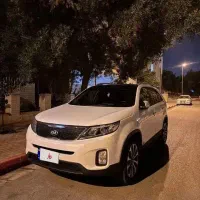 اجاره روزانه و هفتگی و ماهیانه سورنتو ۷ نفزه