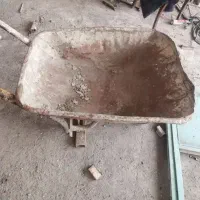 کارگر ساختمانی هستم