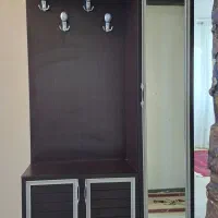 جاکفشی و جالباسی اینه دار
