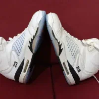 کفش جردن 5 (۴۳)|کیف، کفش، کمربند|سیرجان, |دیوار