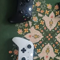 xbox  1 s|کنسول، بازی ویدئویی و آنلاین|خرم‌آباد, |دیوار