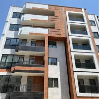 آپارتمان فروشی اشتراکی 130 متر کلید نخورده ۳ خواب