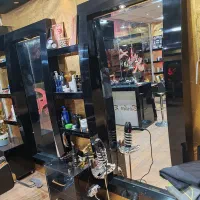 وسایل آرایشگاه صندلی جک دار و صندلی میکاپ طرح برقی|آرایشگاه و سالن‌های زیبایی|نجف‌آباد, ویلاشهر|دیوار