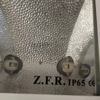 پروژکتور ضد بخار  ZFR