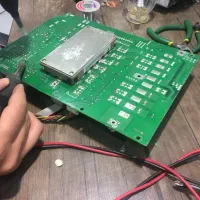 تعمیر درایو اینورتر سافت یوپی اس برد الکترونیک