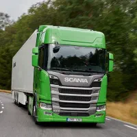 راننده پایه یکم هستم