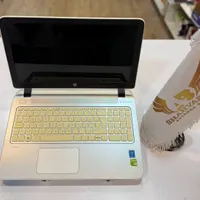 لپ تاپ سفید رنگ hp pavilion 15 . نسل ۵ با گرافیک ۲|رایانه همراه|شاهرود, |دیوار