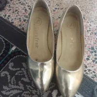 تعدادی کفش بچگانه دخترونه|کفش و لباس بچه|لوندویل, |دیوار