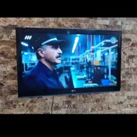 نصاب شبکه های تلویزیون نصب براکت