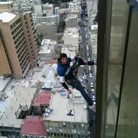 کار ارتفاع با طناب بدون داربست راپل عایق پیچ و
