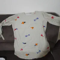 چند عدد لباس نو|لباس|رشت, دیانتی|دیوار