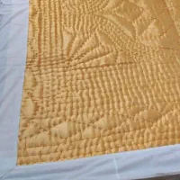 لحاف آبی ۴ میلیون و پانصد هزار ولحاف زرد ۴میلیون