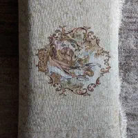 پشتی تخت سنتی پیش زمینه روشن