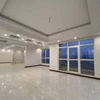 ۱۷۰ متر / روبه نما / استخر فعال / ورودی چهارباندی