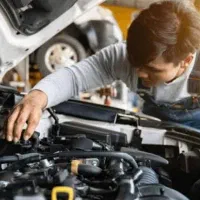 دنبال کار میکانیکی یا جلوبندی