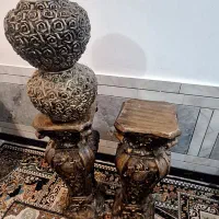 پایه گچی و گلدان سالم دکوری