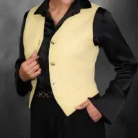 فروشنده خانوم