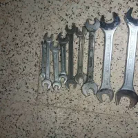 فروش تعدادی ابزار و اچار و جعبه فلزی بزرگ|ابزارآلات|شیراز, میانرود|دیوار