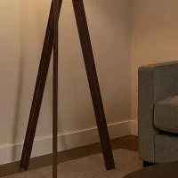 آباژور سه پایه چوبی