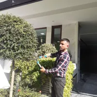 باغبانی سمپاشی گل کاری هرس تعویض گلدان با ضمانت