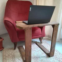 میز کار تو مبلی